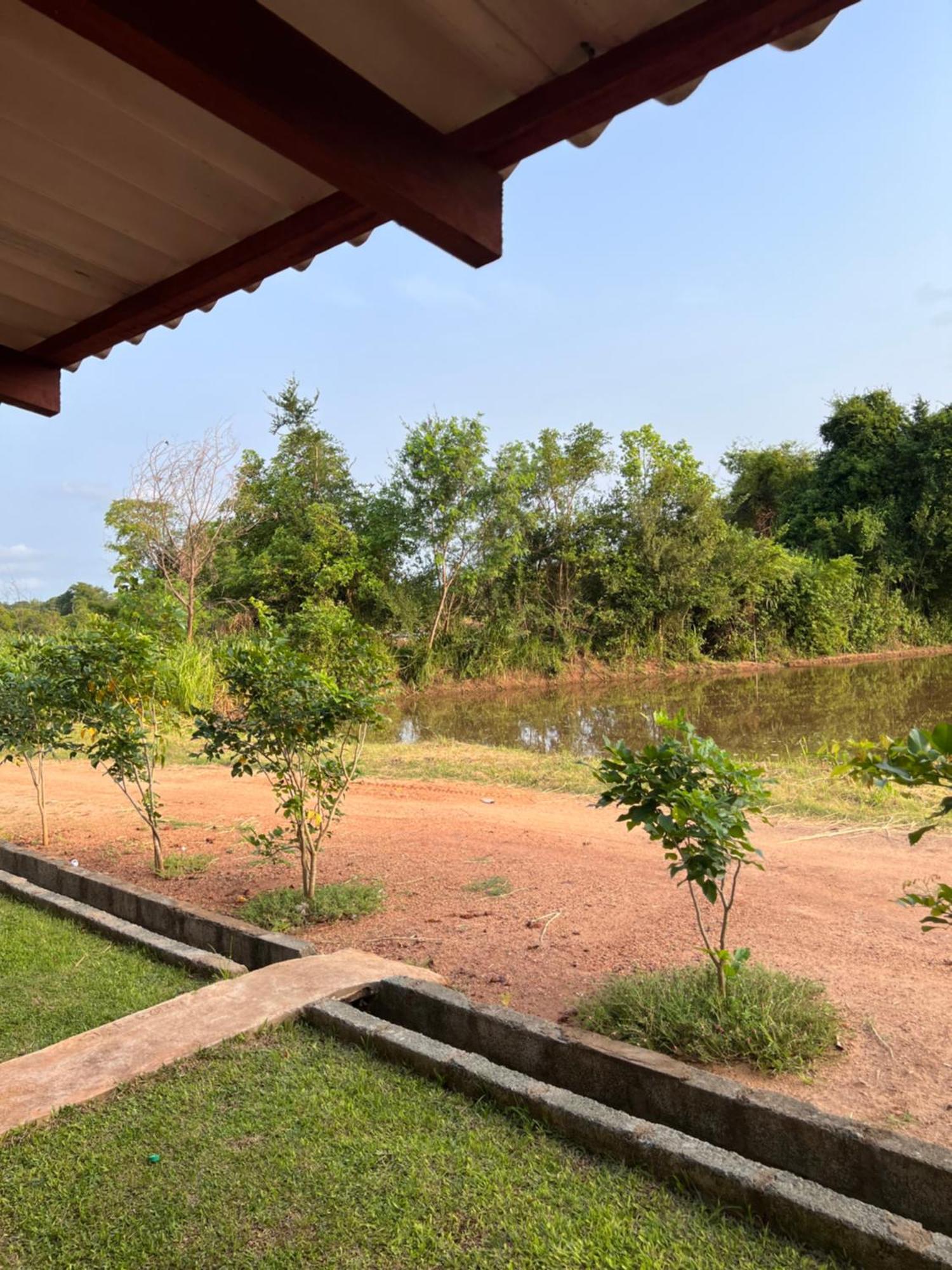 Kurumba Lodge Wilpattu Exterior photo